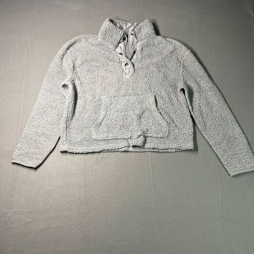 Wallflower woman's Large Gray very soft sweater with pockets